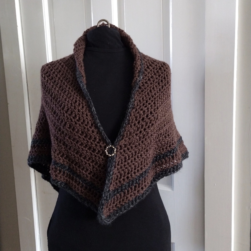 Crocheted OOAK Outlander Style Capelet/Shawl